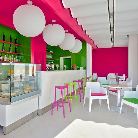 Ξενοδοχείο Park Plaza Histria 4*