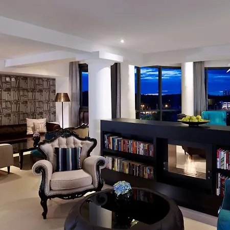 Ξενοδοχείο Park Plaza Histria