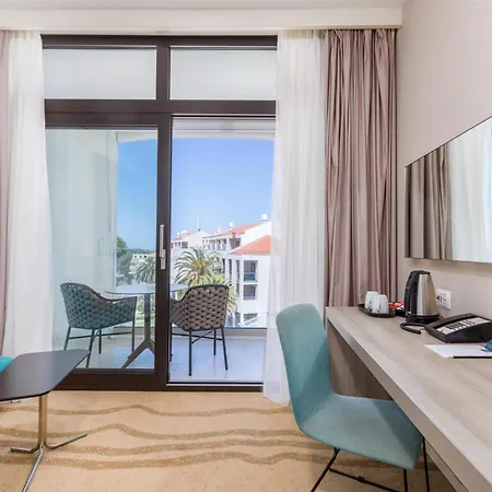 Park Plaza Histria 4*