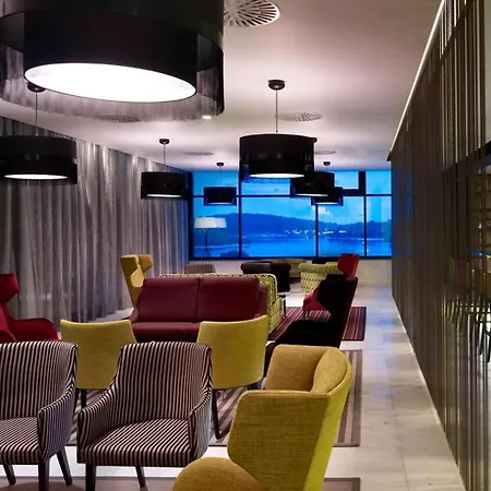 普拉希斯特里亚公园广场酒店 普拉