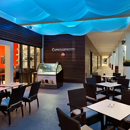 Park Plaza Histria Hotel 4*
