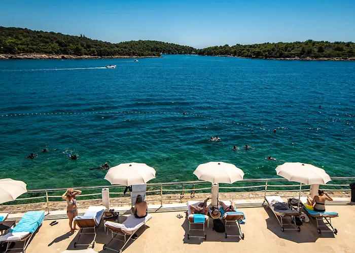 Ξενοδοχείο Park Plaza Histria 4*