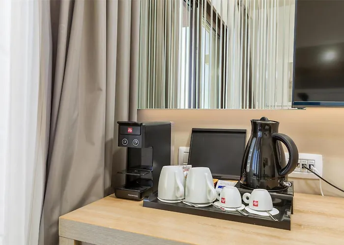 Park Plaza Histria Отель