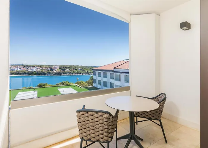 파크 플라자 히스트리아 4*