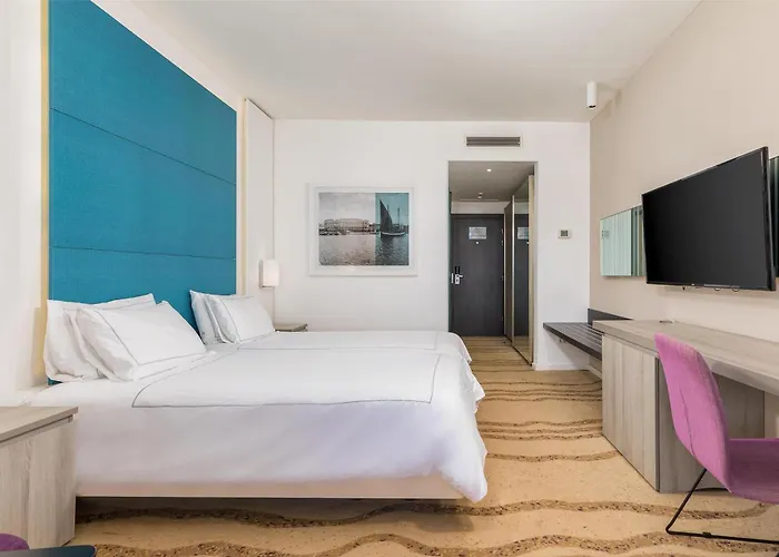 파크 플라자 히스트리아 4*